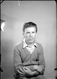 [Ritratti, aprile 1949