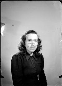 [Ritratti, aprile 1949