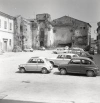 Comune di Rimini, scuole Teatini, demolizione fronte e retro : 16 giugno 1965