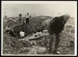 [Scavi archeologici : Verucchio, località Doccio, podere Moroni : 11 settembre 1969]